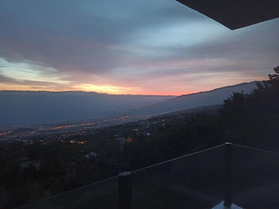 Vistas Del Valle; Piscina, Wifi Bbq... * Santa Cruz de Tenerife
